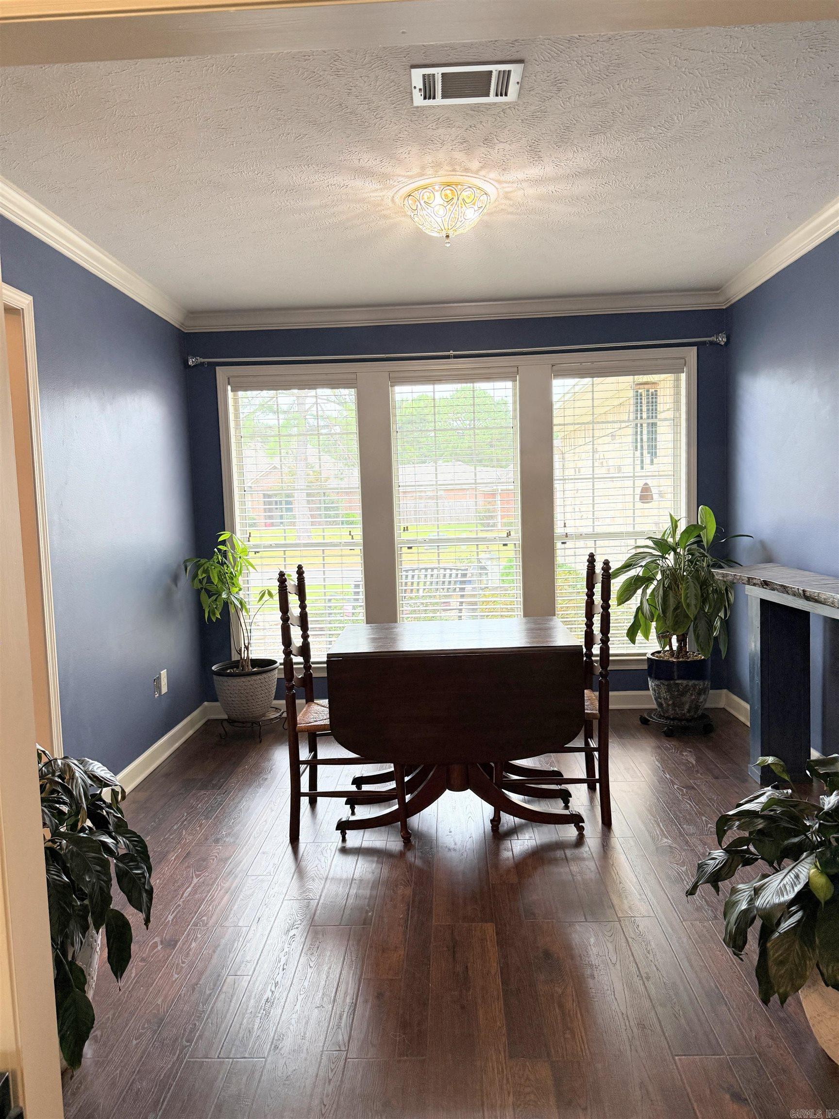 WINDSOR PARK - Residential