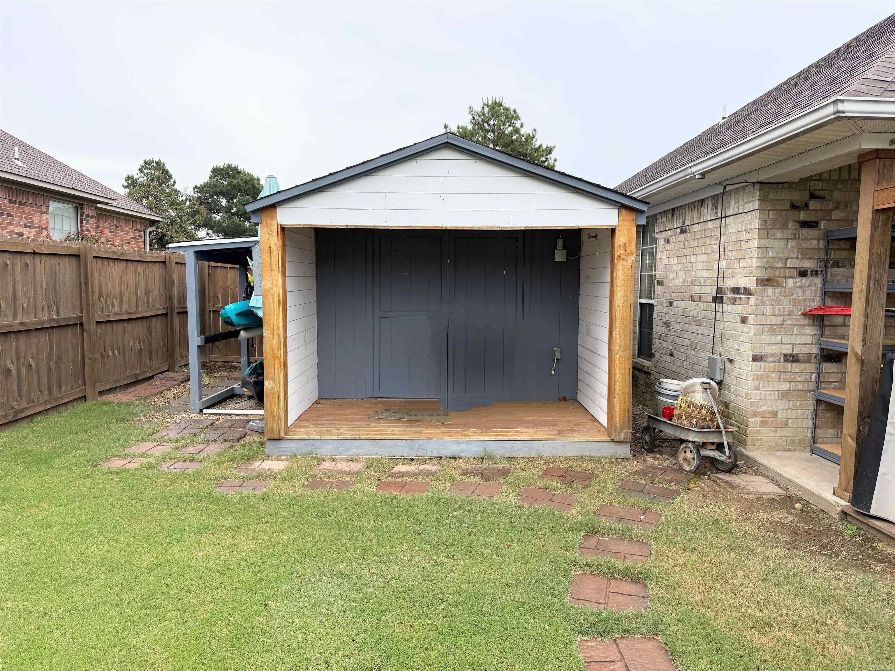 WINDSOR PARK - Residential