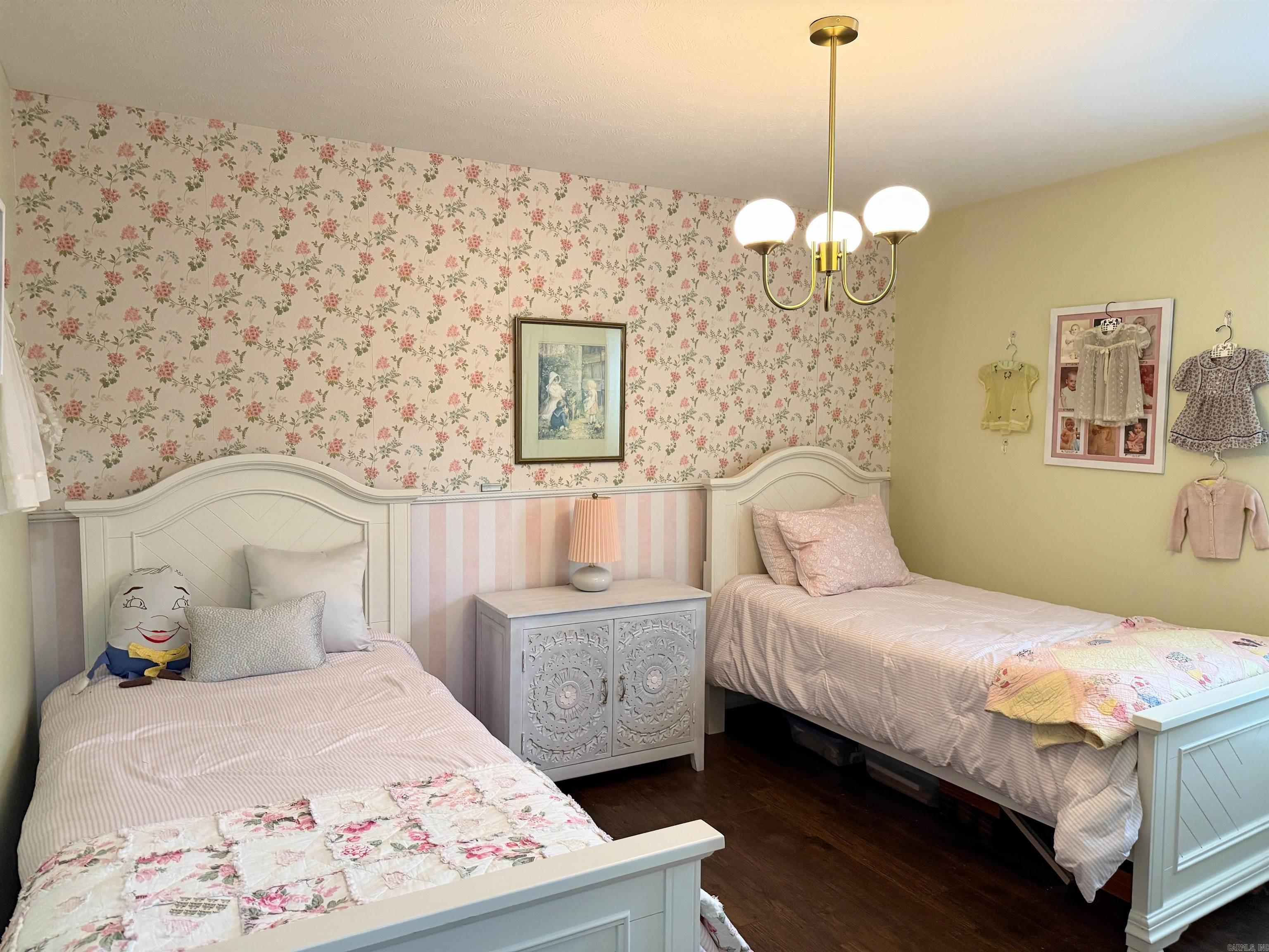 WINDSOR PARK - Residential