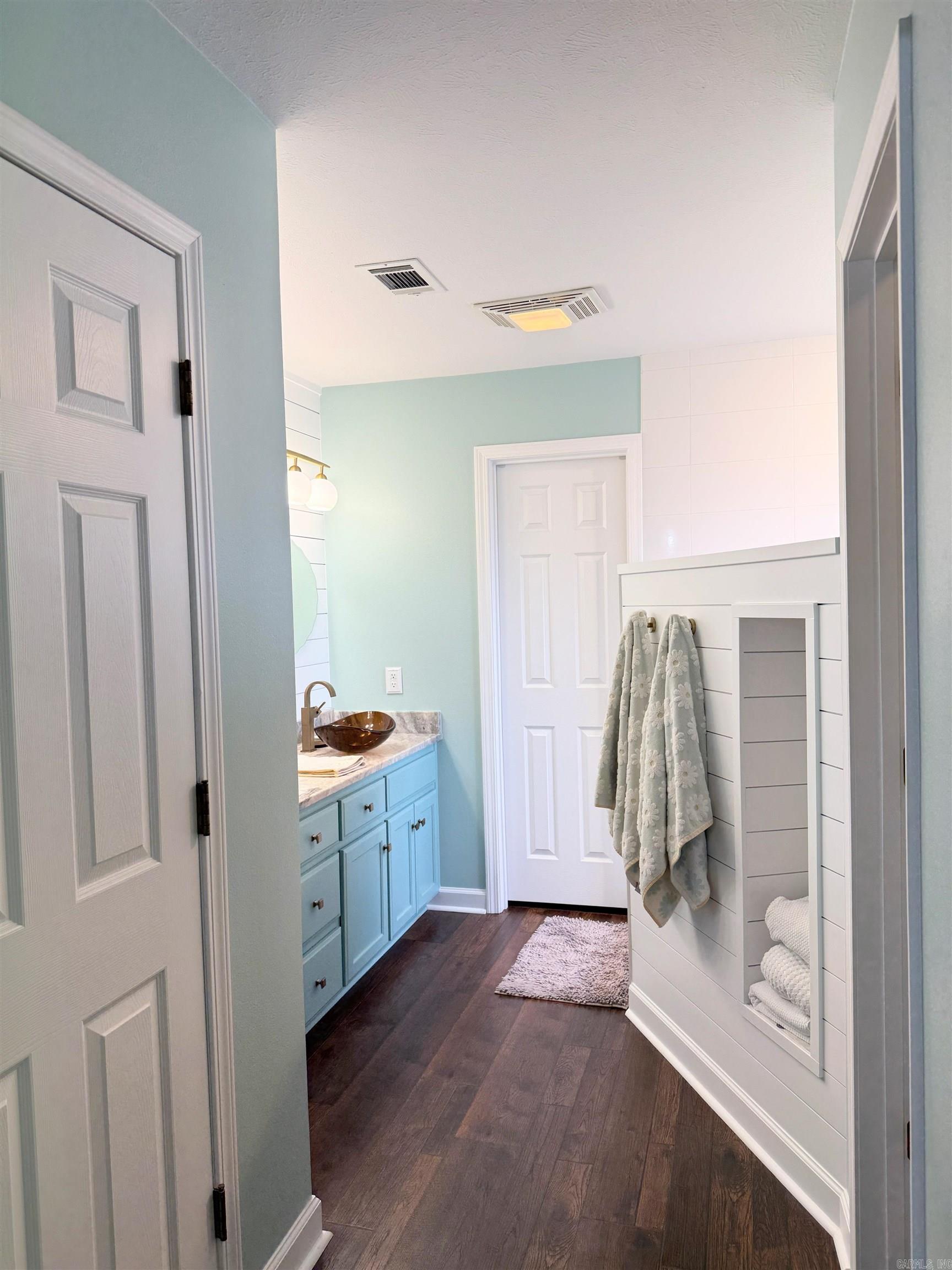 WINDSOR PARK - Residential