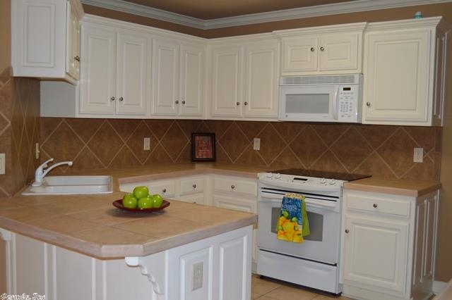 OTTER CREEK COMMUNITY - Residential