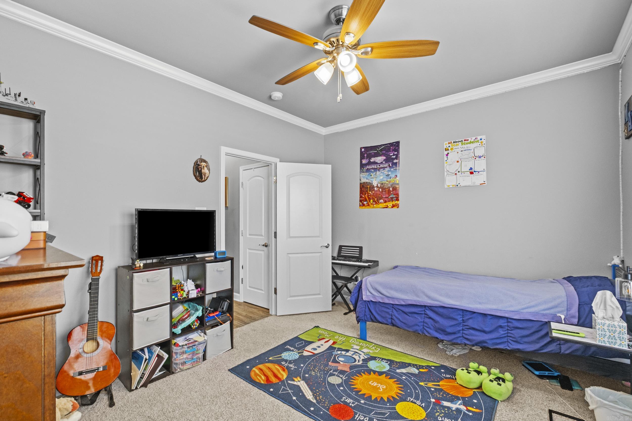 MOUNT TABOR ESTATES - Residential