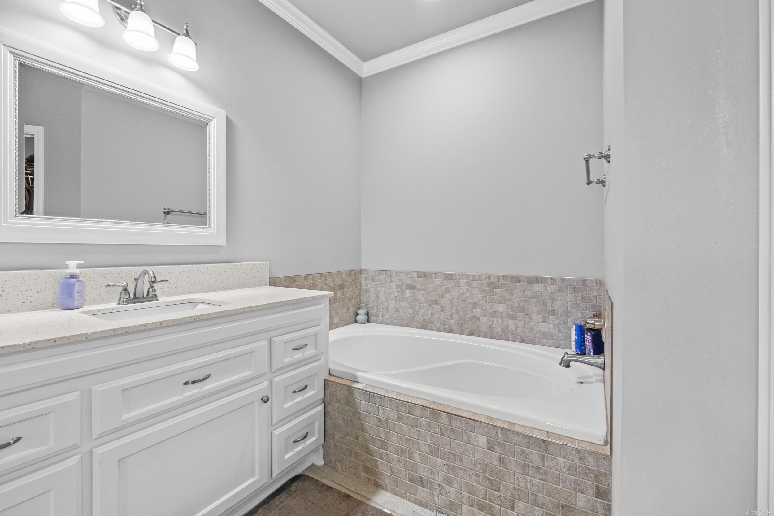 MOUNT TABOR ESTATES - Residential