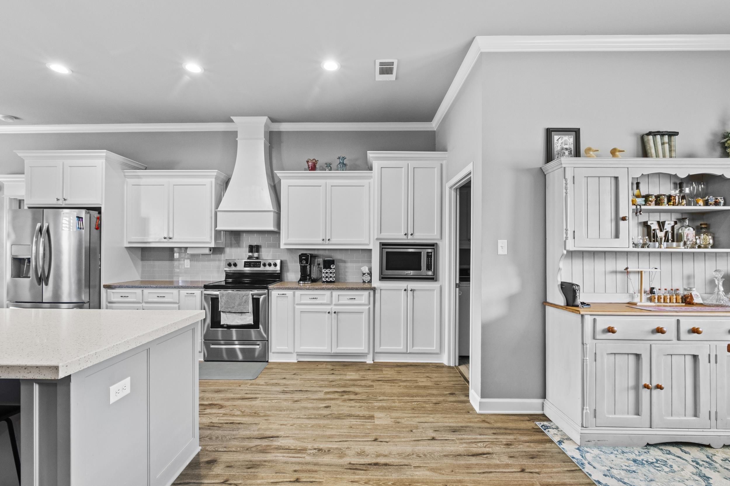 MOUNT TABOR ESTATES - Residential