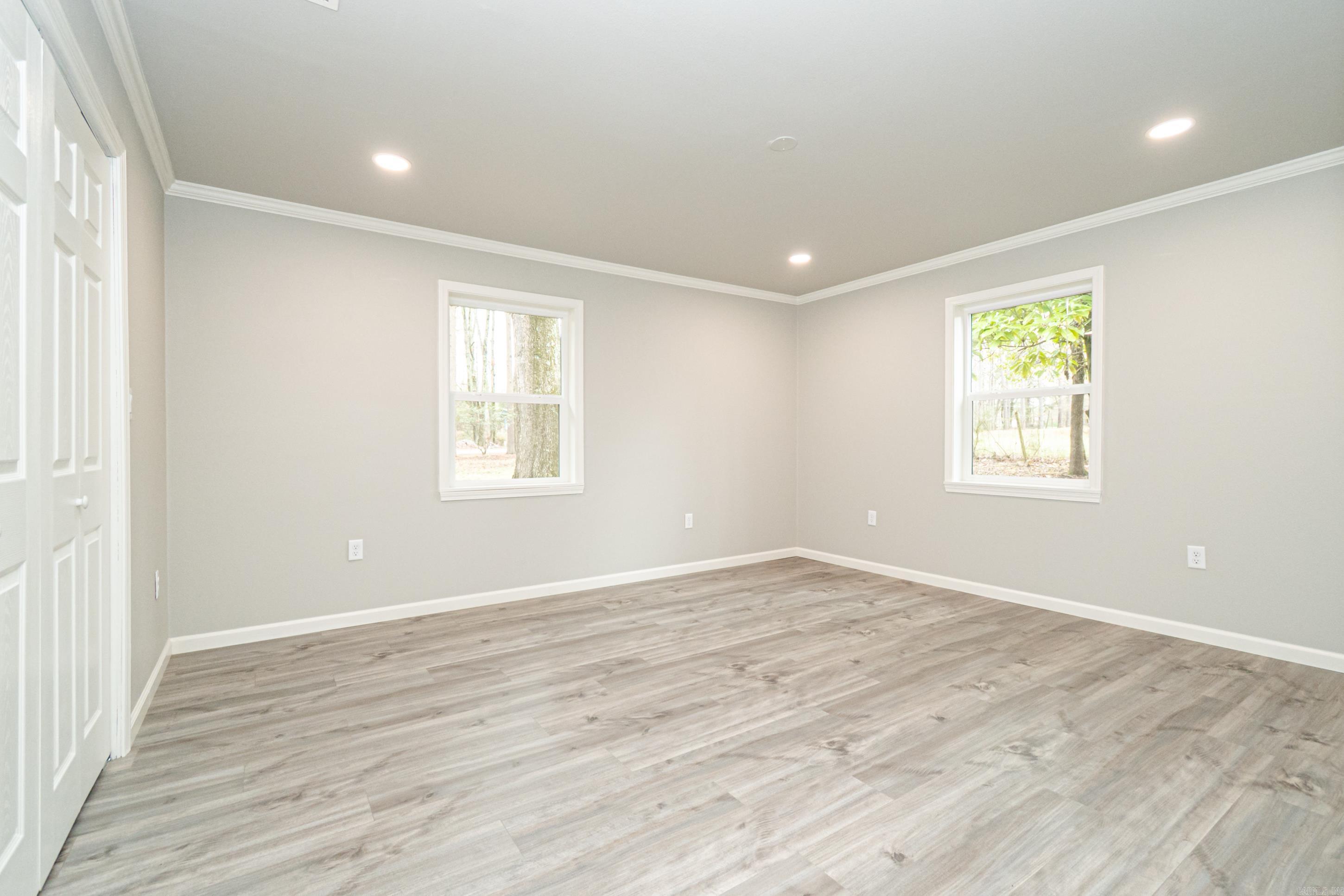 MONTICELLO - Residential