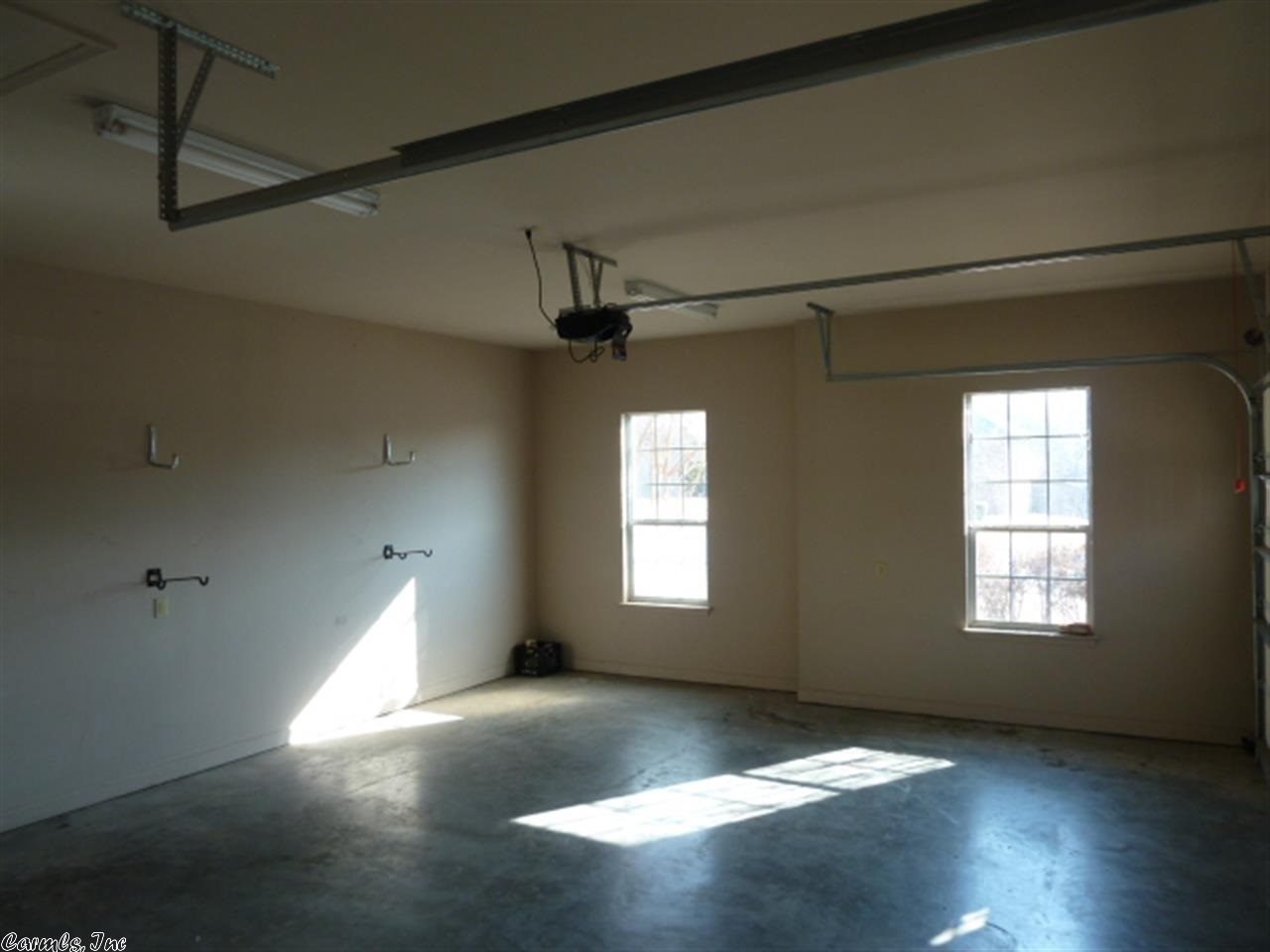 MILLERS CROSSING - Residential