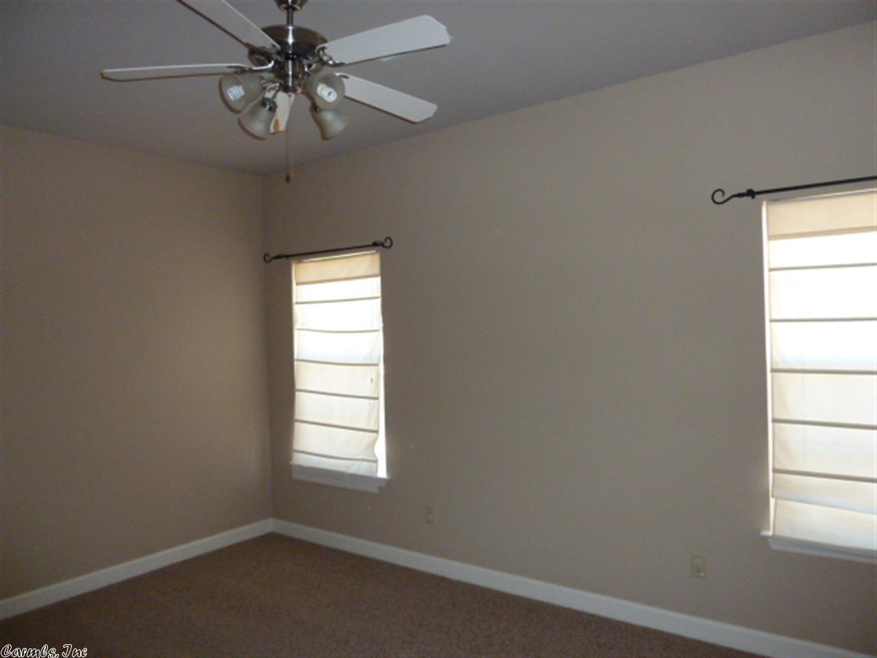 MILLERS CROSSING - Residential