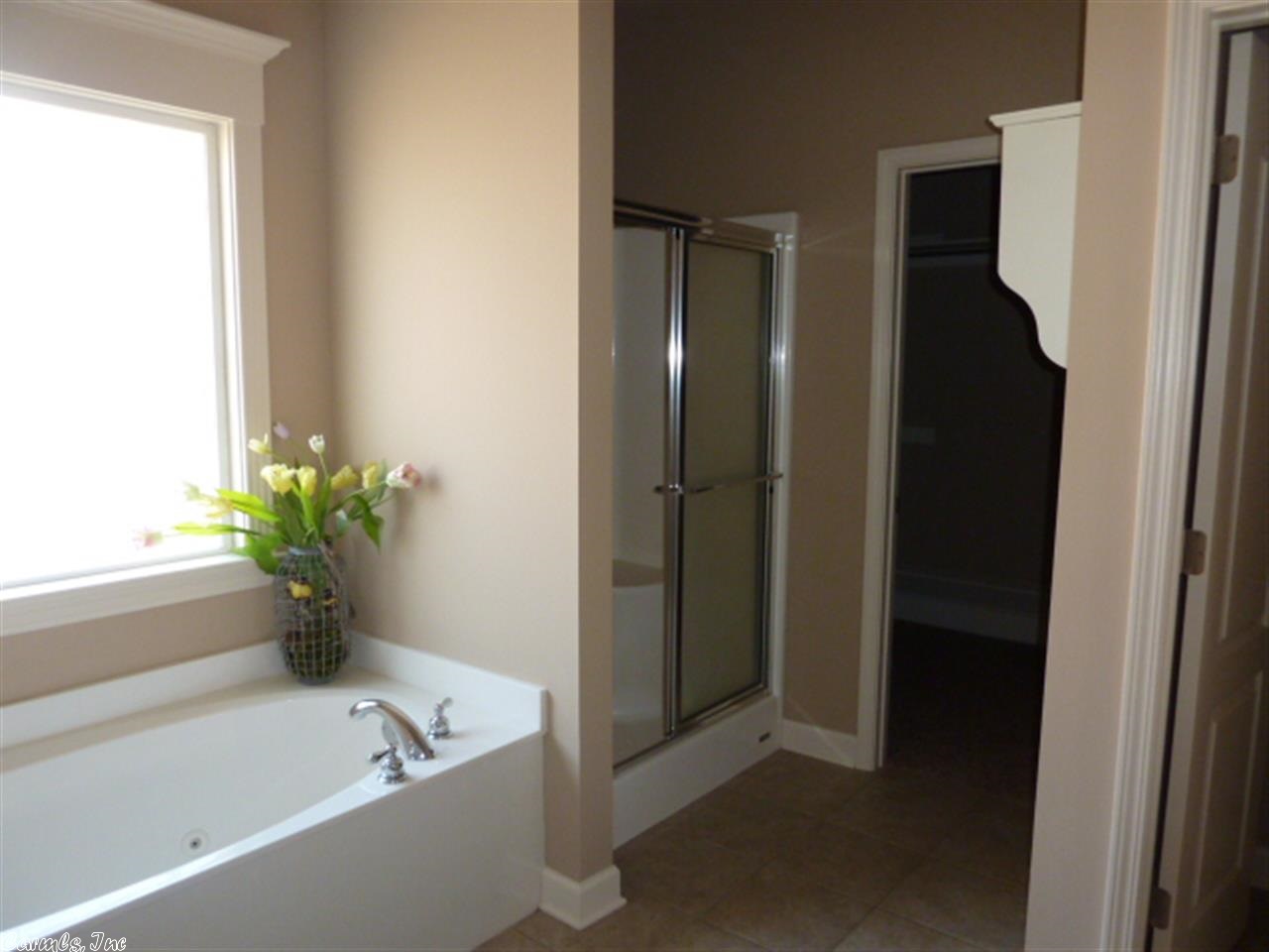 MILLERS CROSSING - Residential