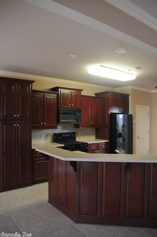 MILLERS CROSSING - Residential