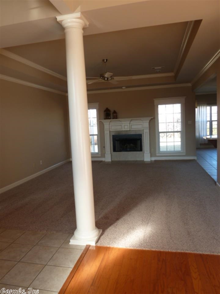 MILLERS CROSSING - Residential