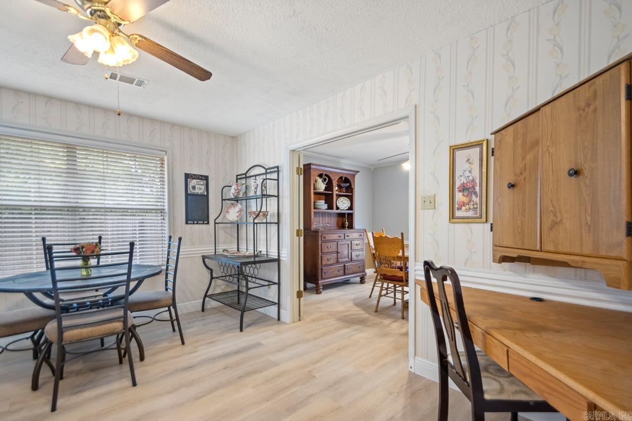 Pickwicket Corner - Residential