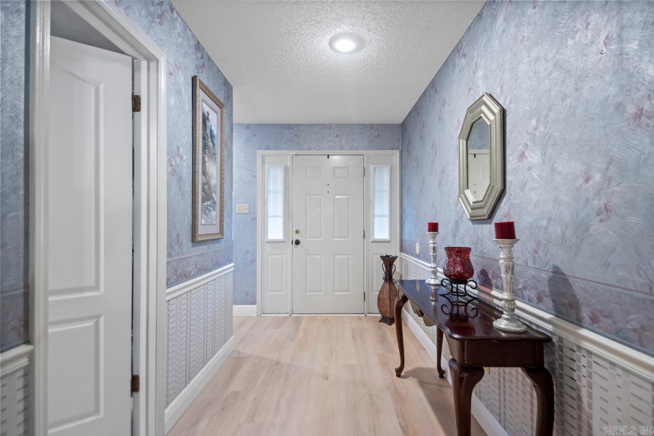 Pickwicket Corner - Residential