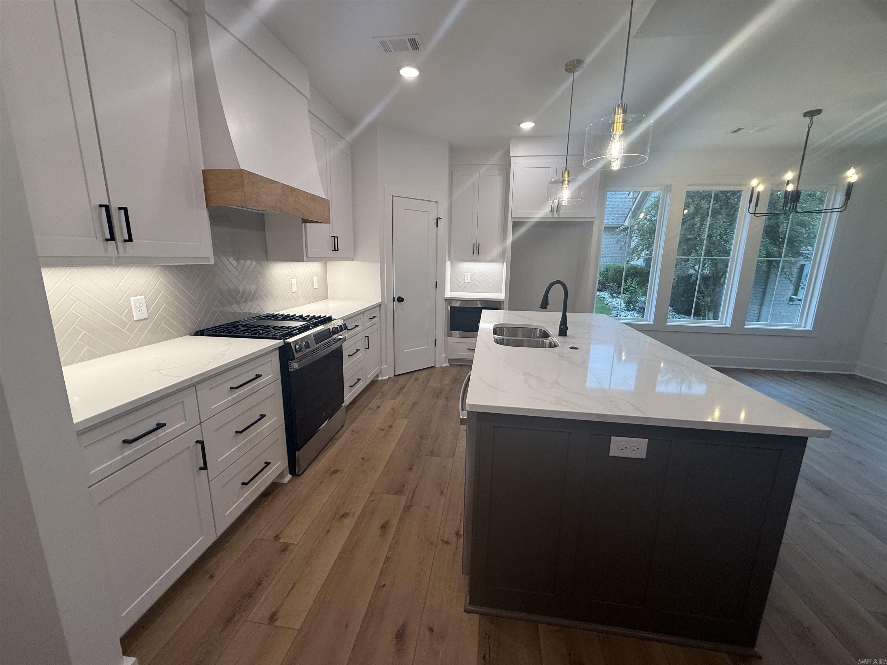 THE MAPLES - Residential