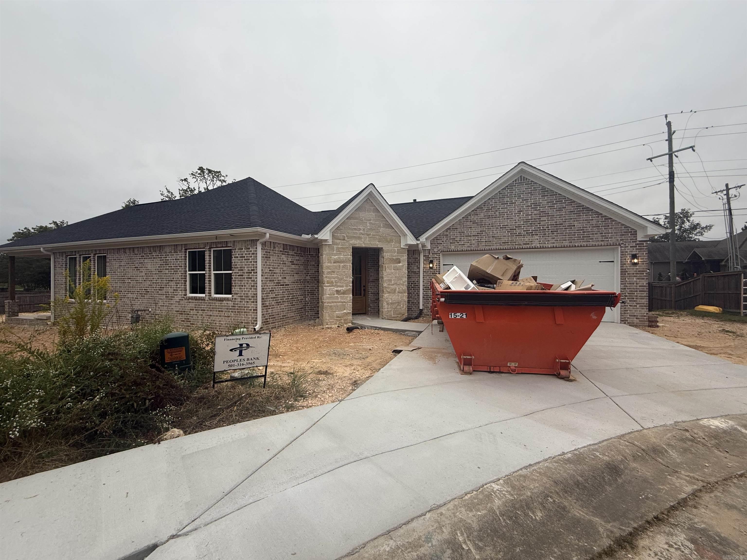 THE MAPLES - Residential