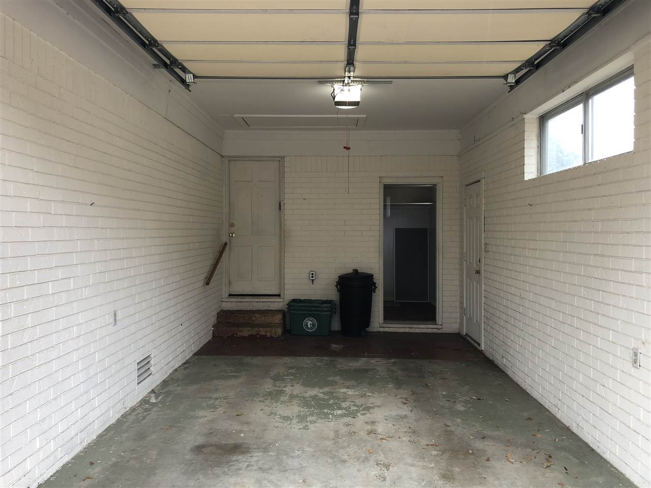 Cloverdale - Residential Lease