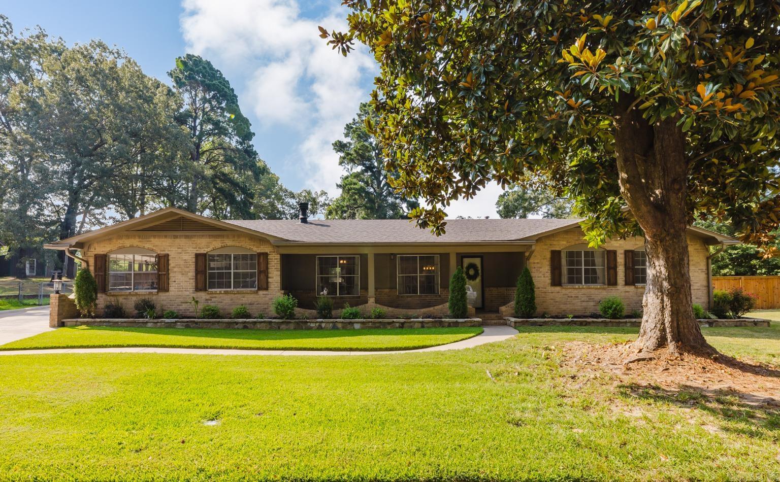 BROWNWOOD - Residential