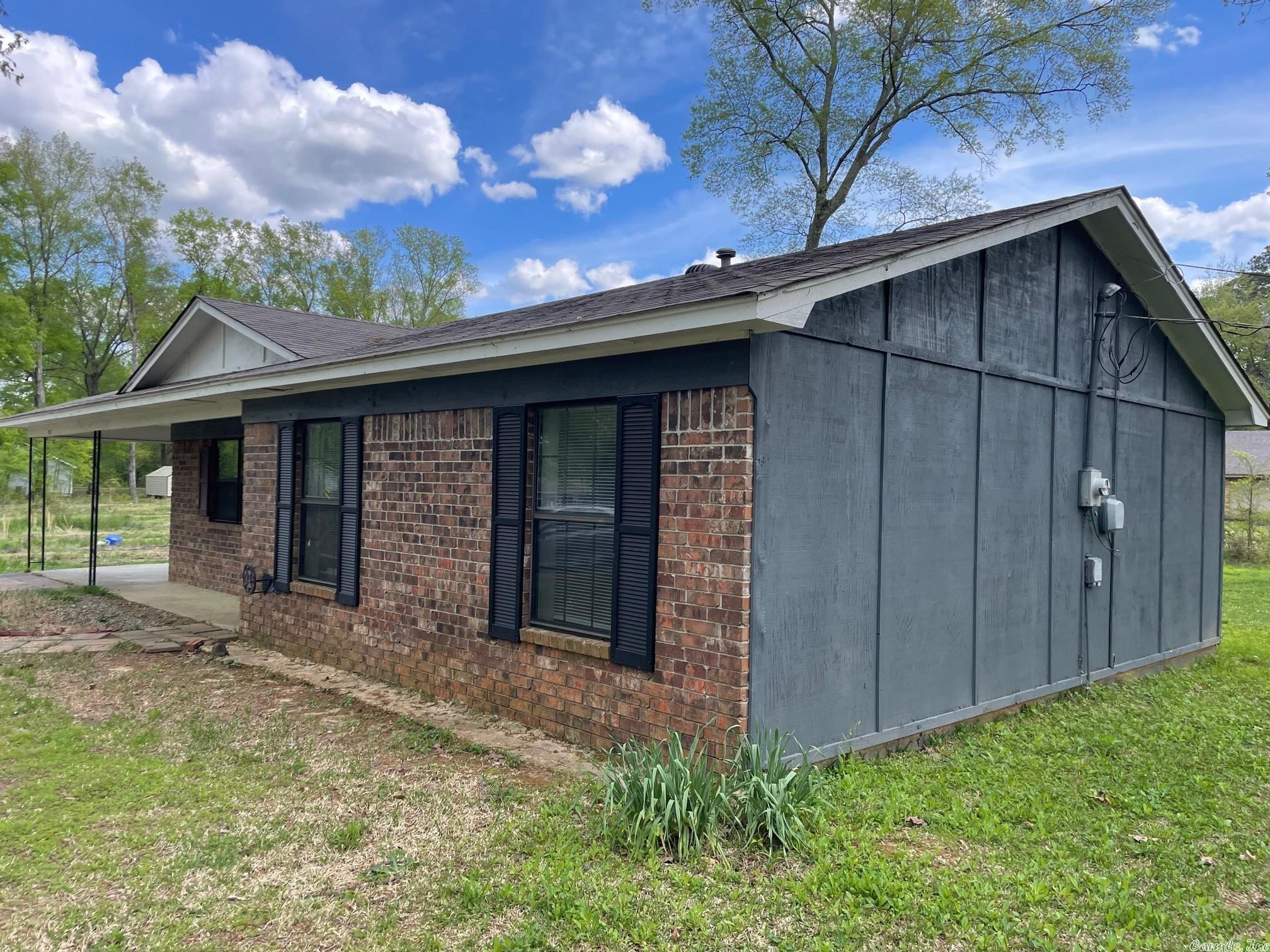 Shady Grove - Residential