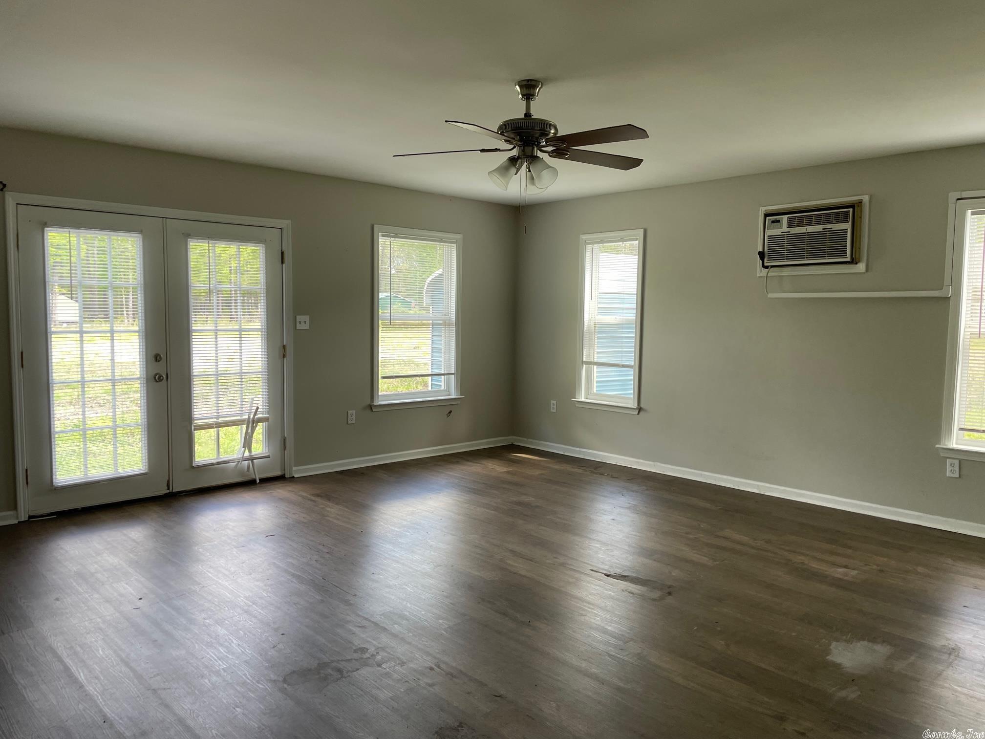 Shady Grove - Residential