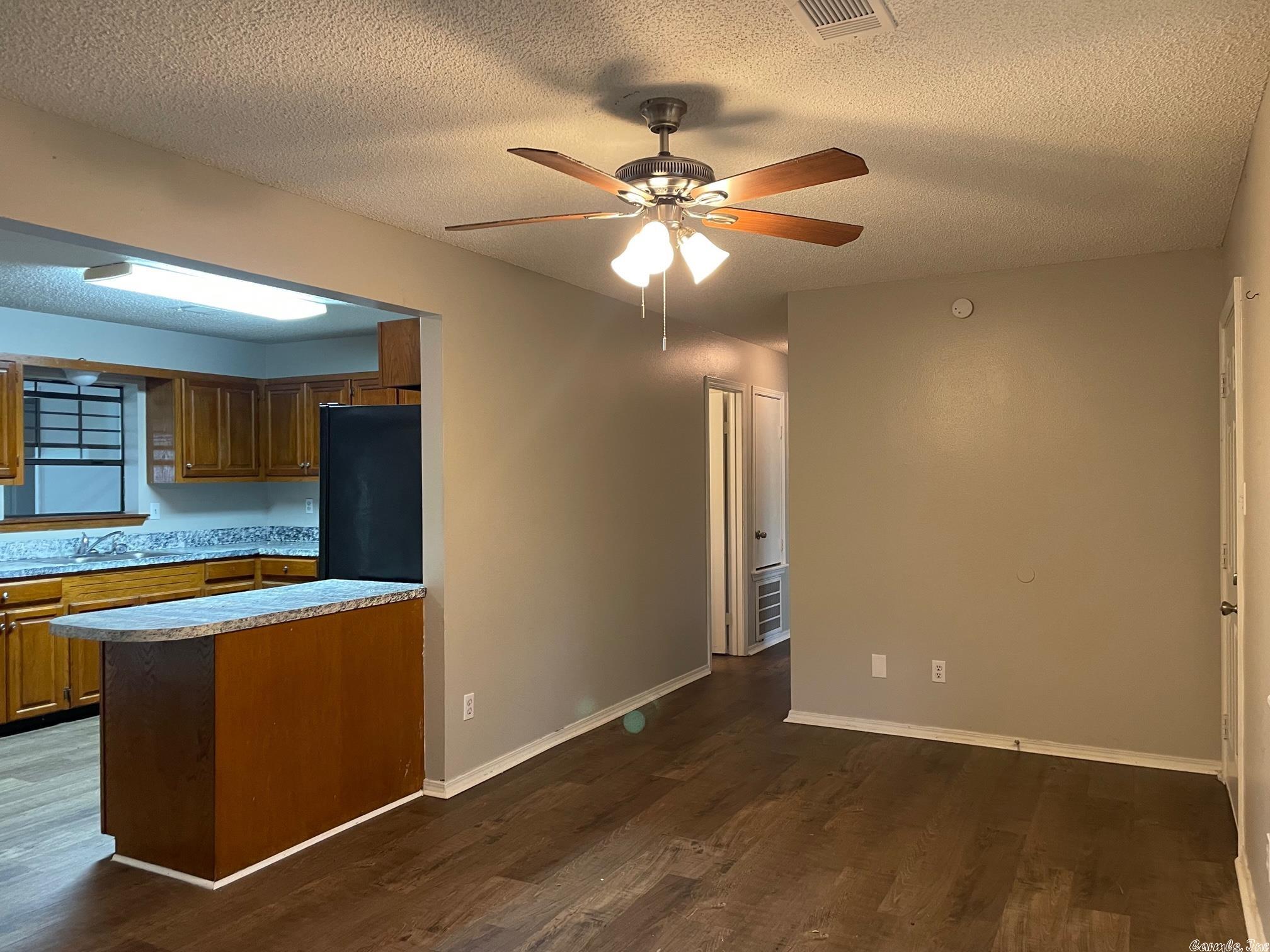 Shady Grove - Residential