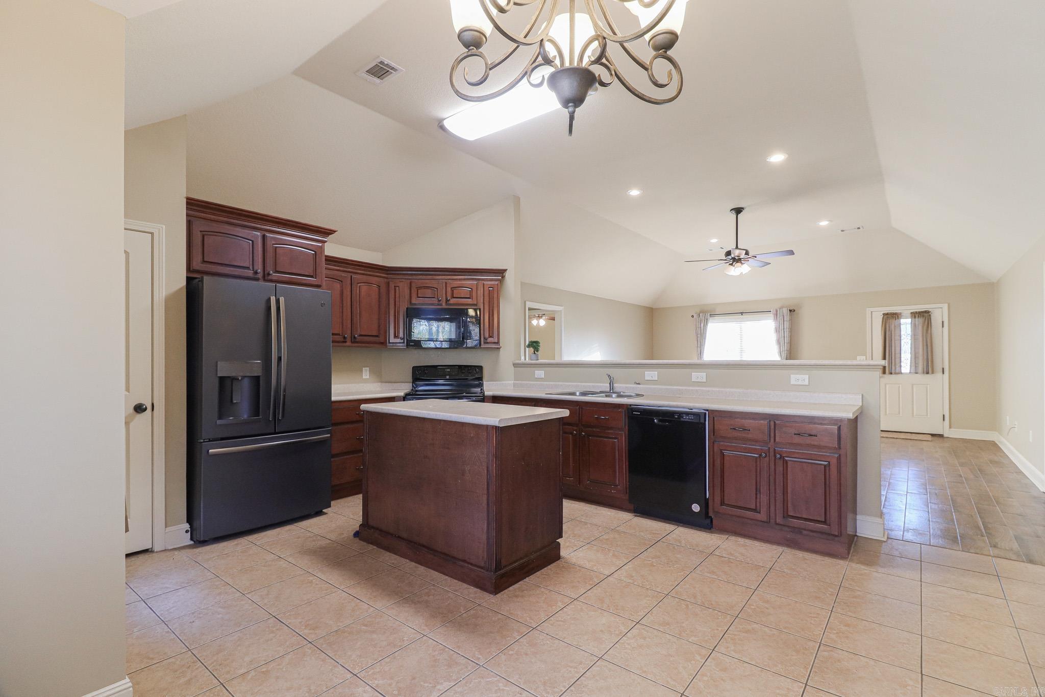 PROSPECT FARMS - Residential