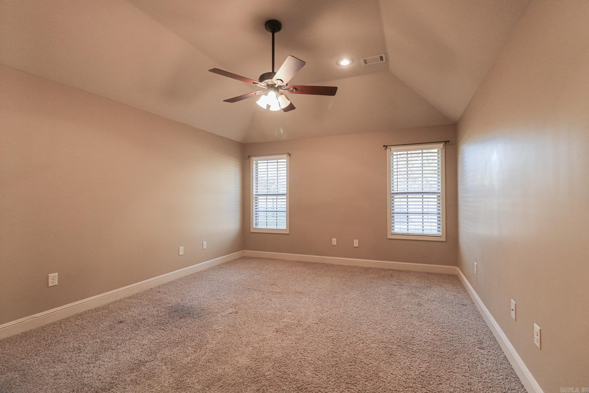 PROSPECT FARMS - Residential