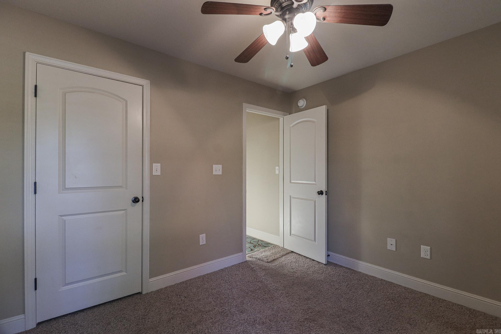 PROSPECT FARMS - Residential