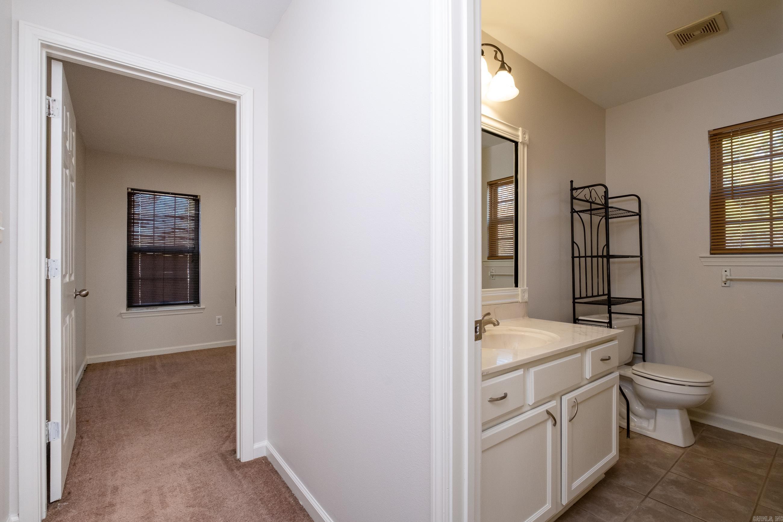 Oxford Valley - Residential Lease