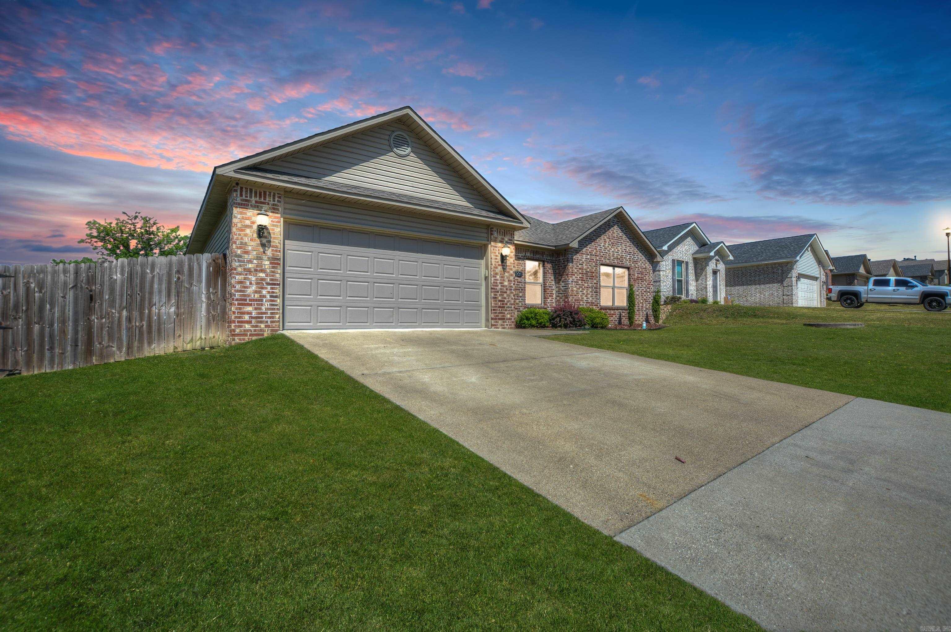 HAMILTON PARK - Residential