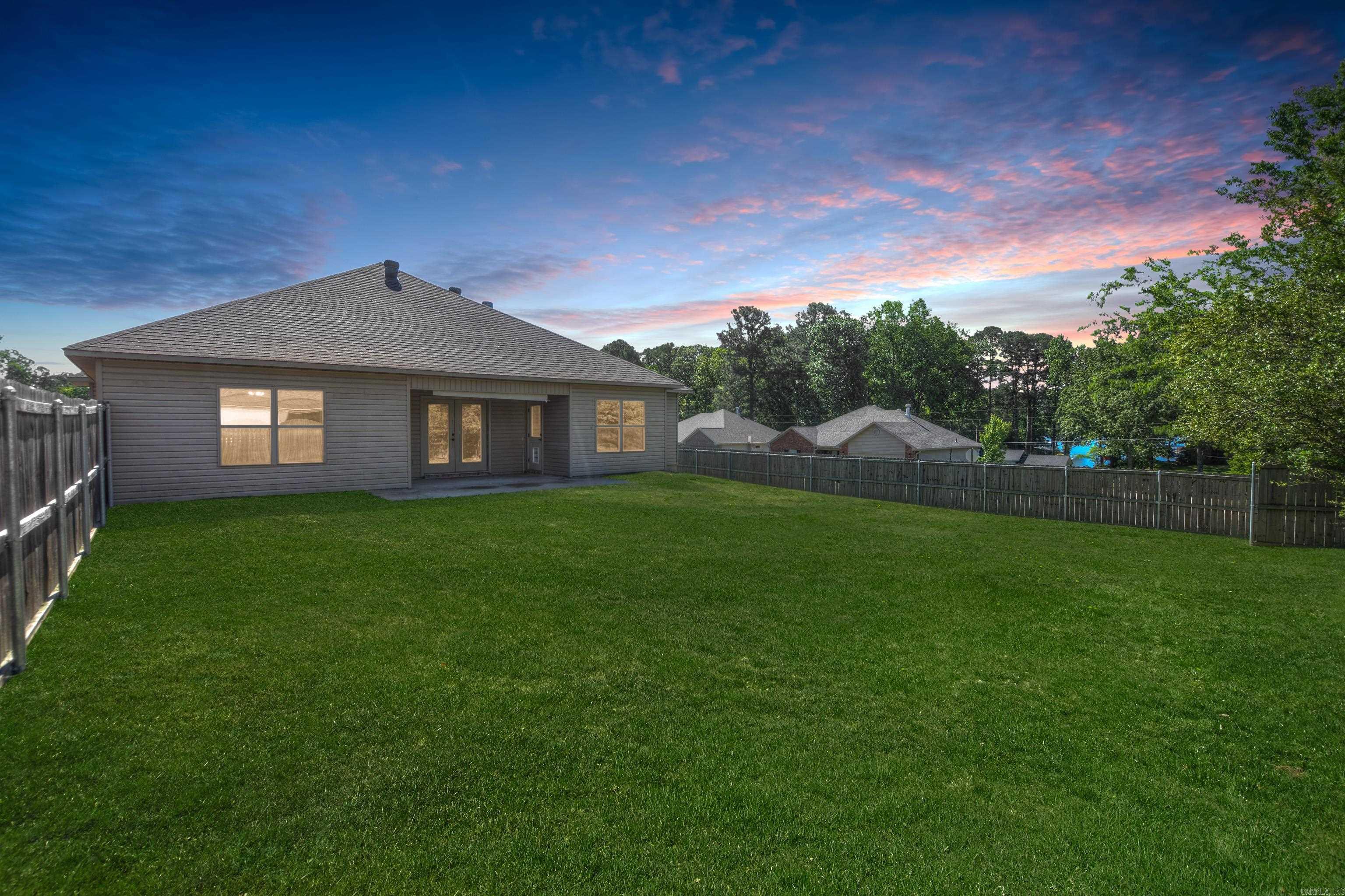 HAMILTON PARK - Residential