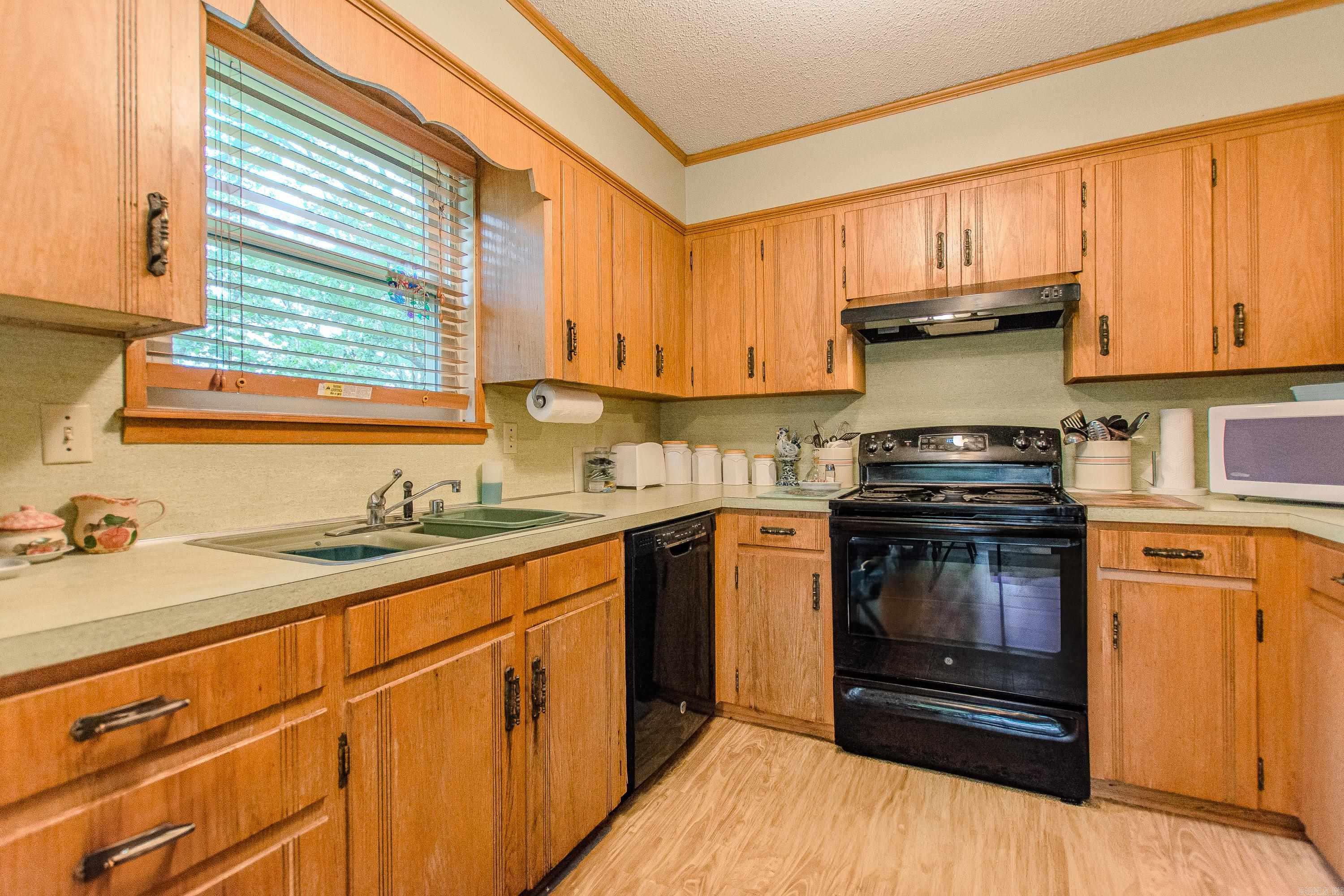 WALTON HEIGHTS - Residential