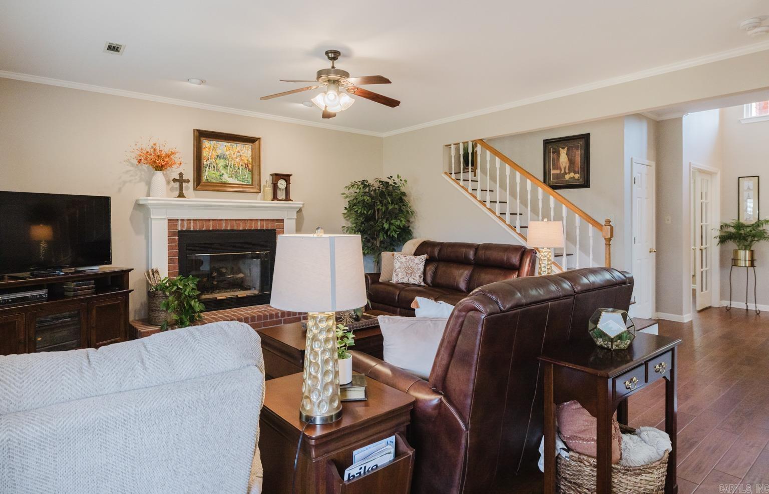 LEXINGTON PARK - Residential