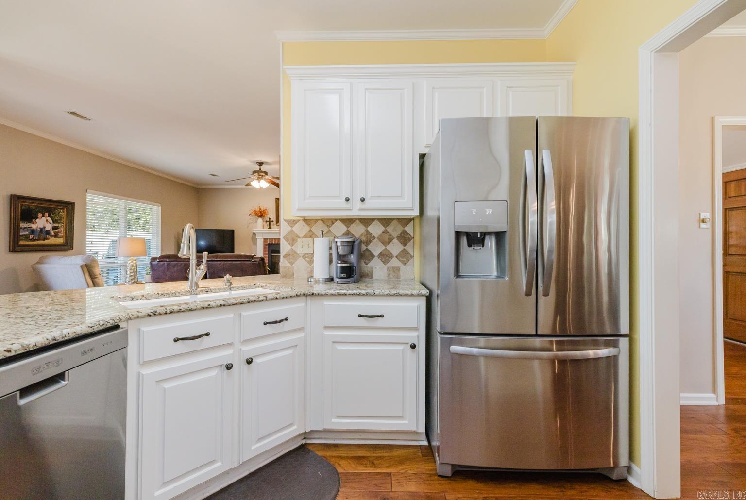 LEXINGTON PARK - Residential