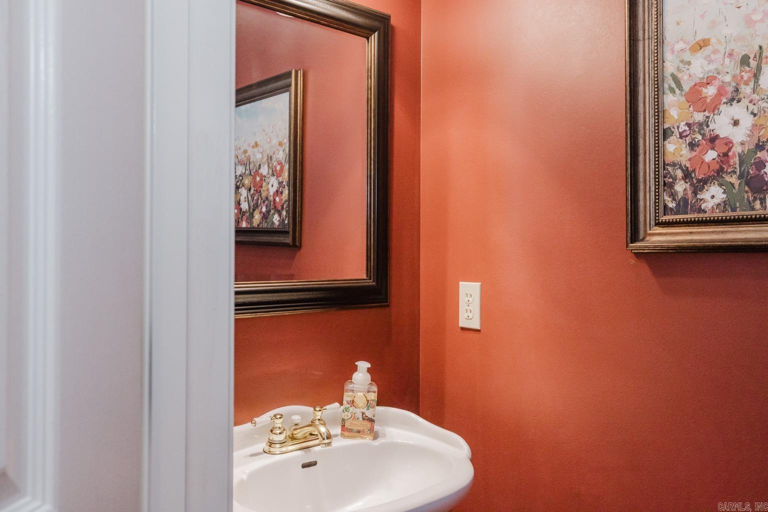 LEXINGTON PARK - Residential