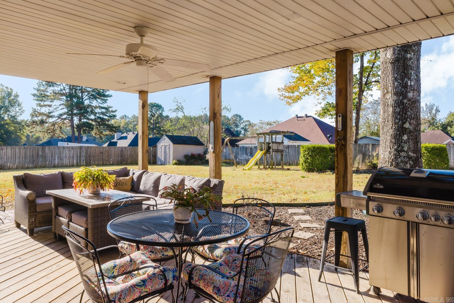 LEXINGTON PARK - Residential