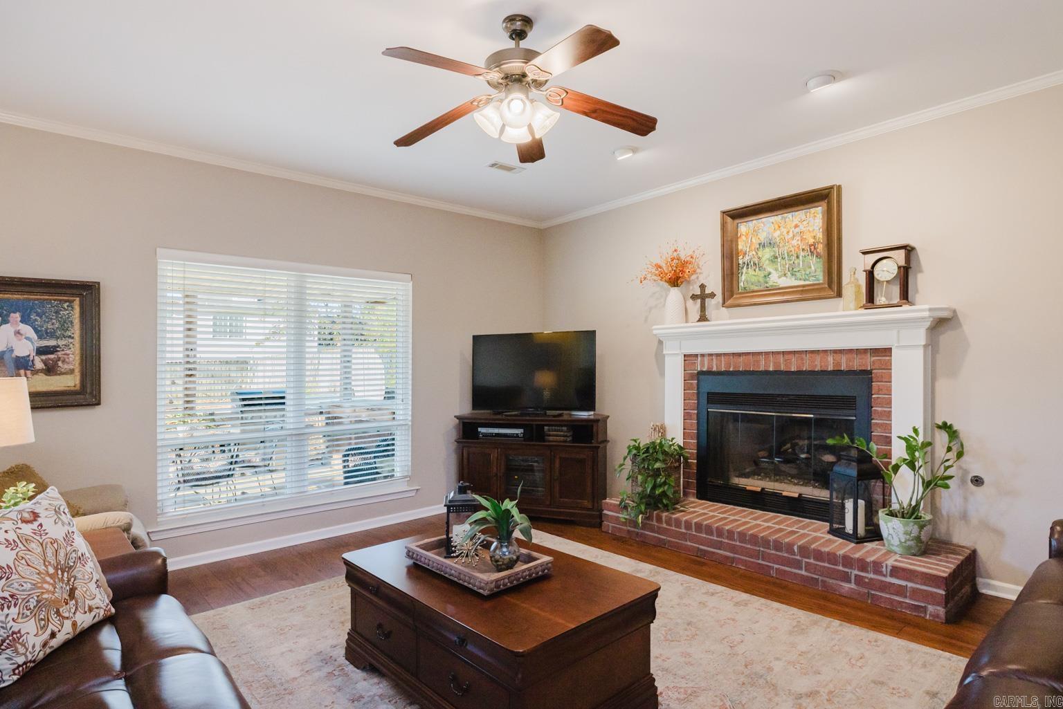 LEXINGTON PARK - Residential