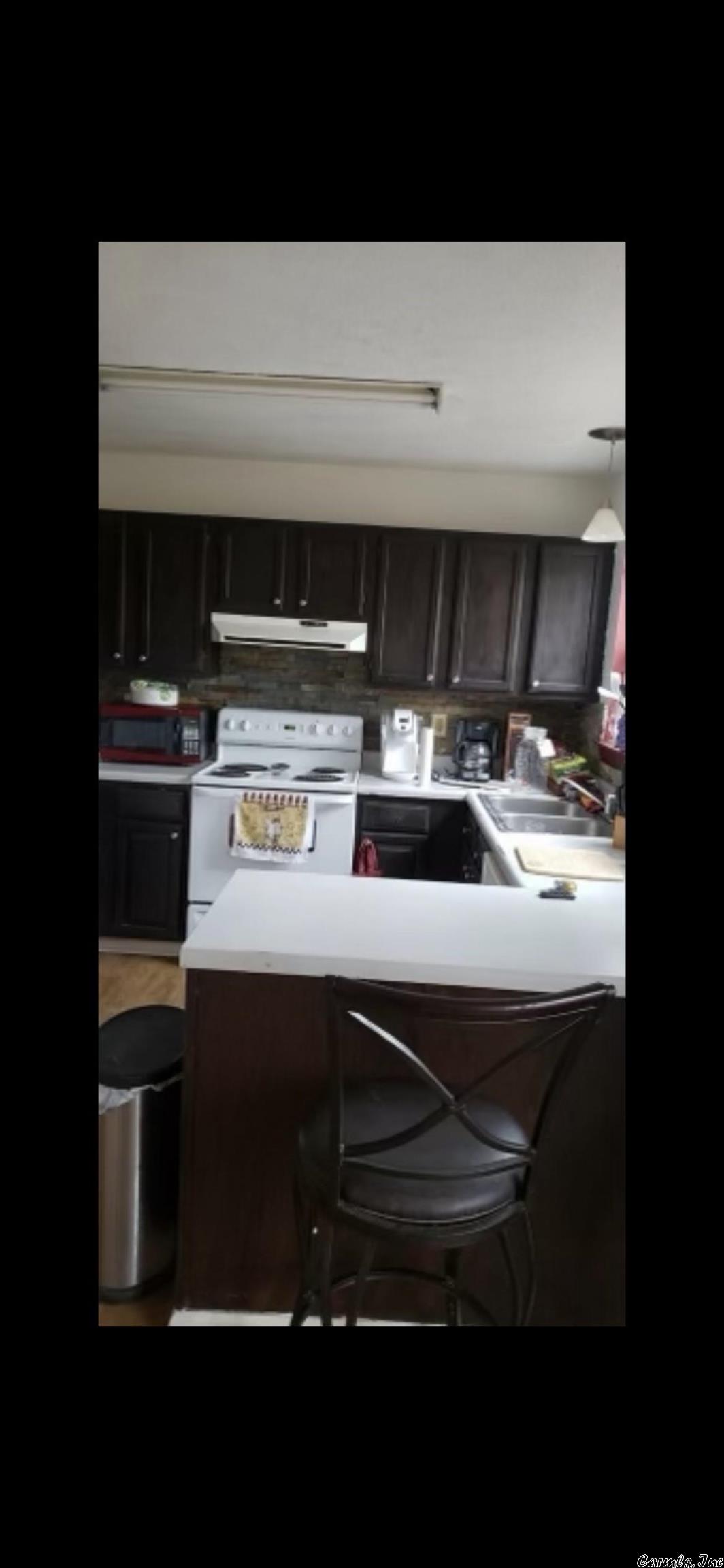 PLEASANT OAKS - Residential