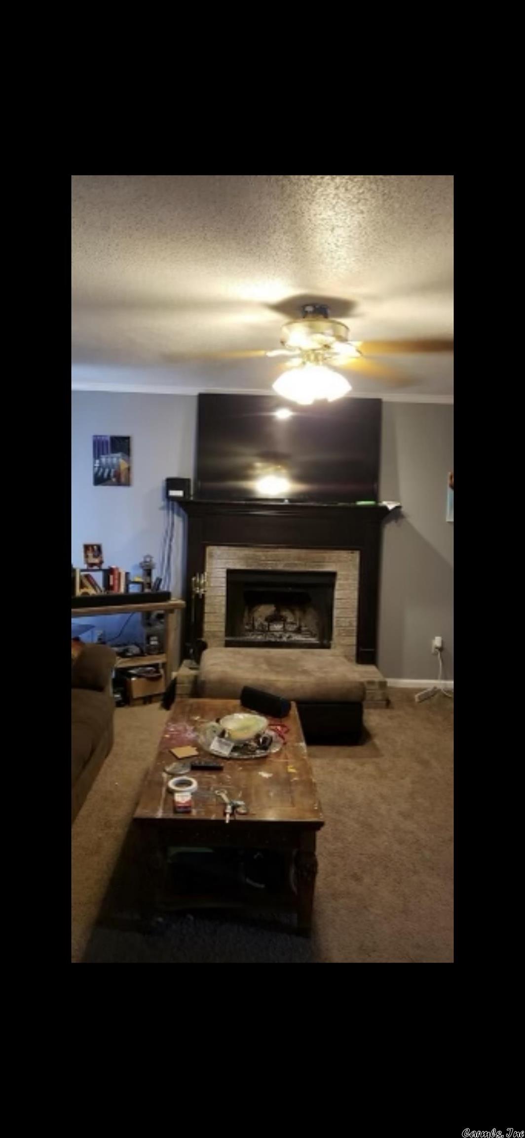 PLEASANT OAKS - Residential