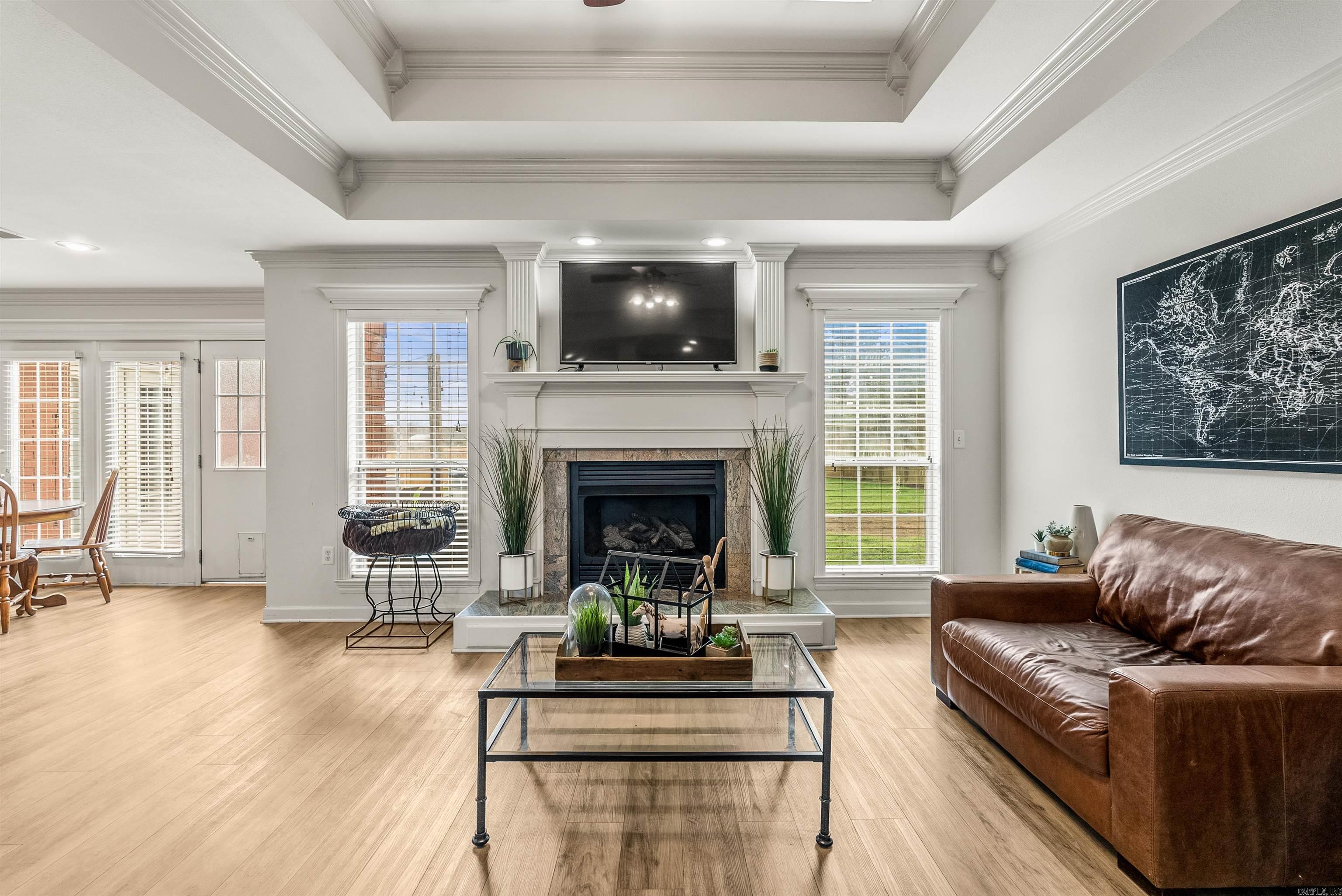 SPRING VALLEY - Residential