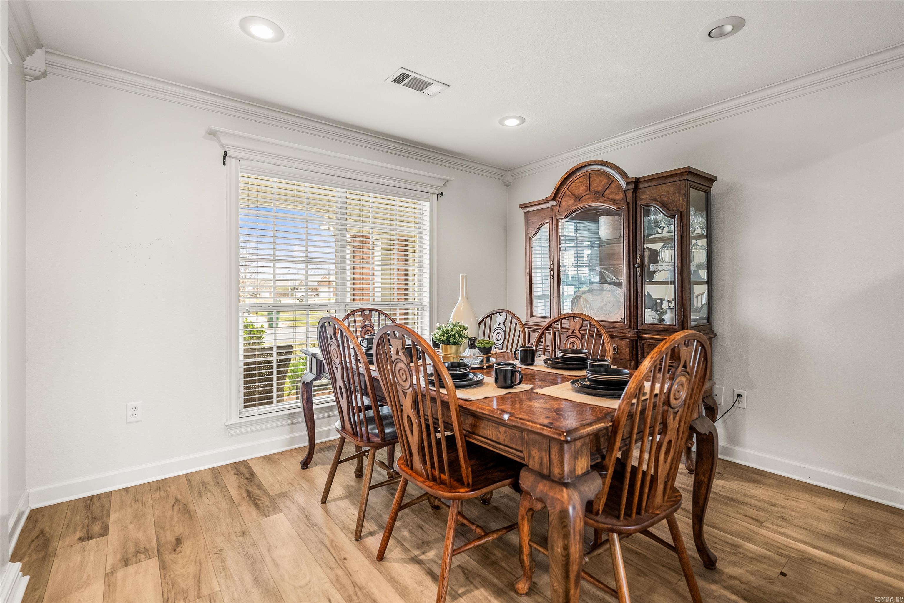 SPRING VALLEY - Residential