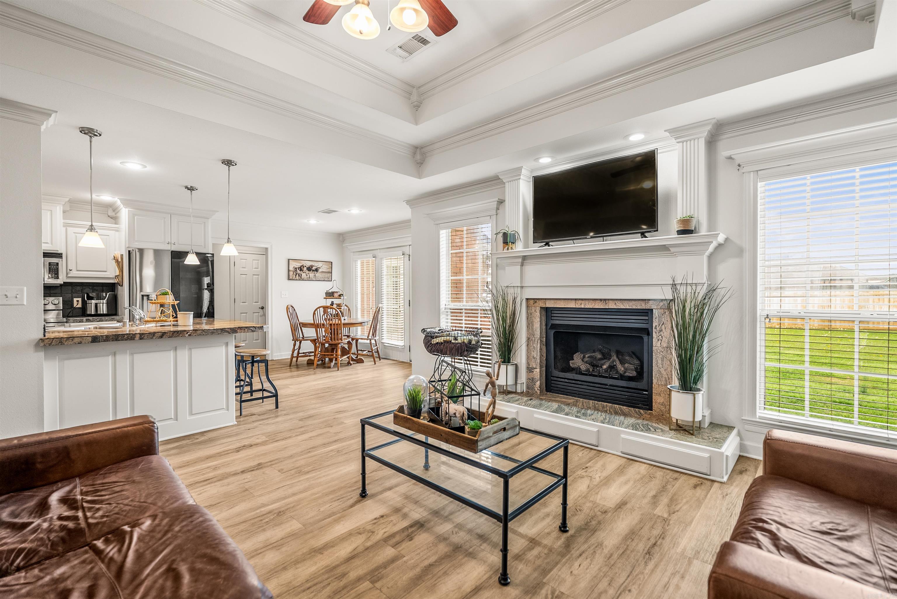 SPRING VALLEY - Residential