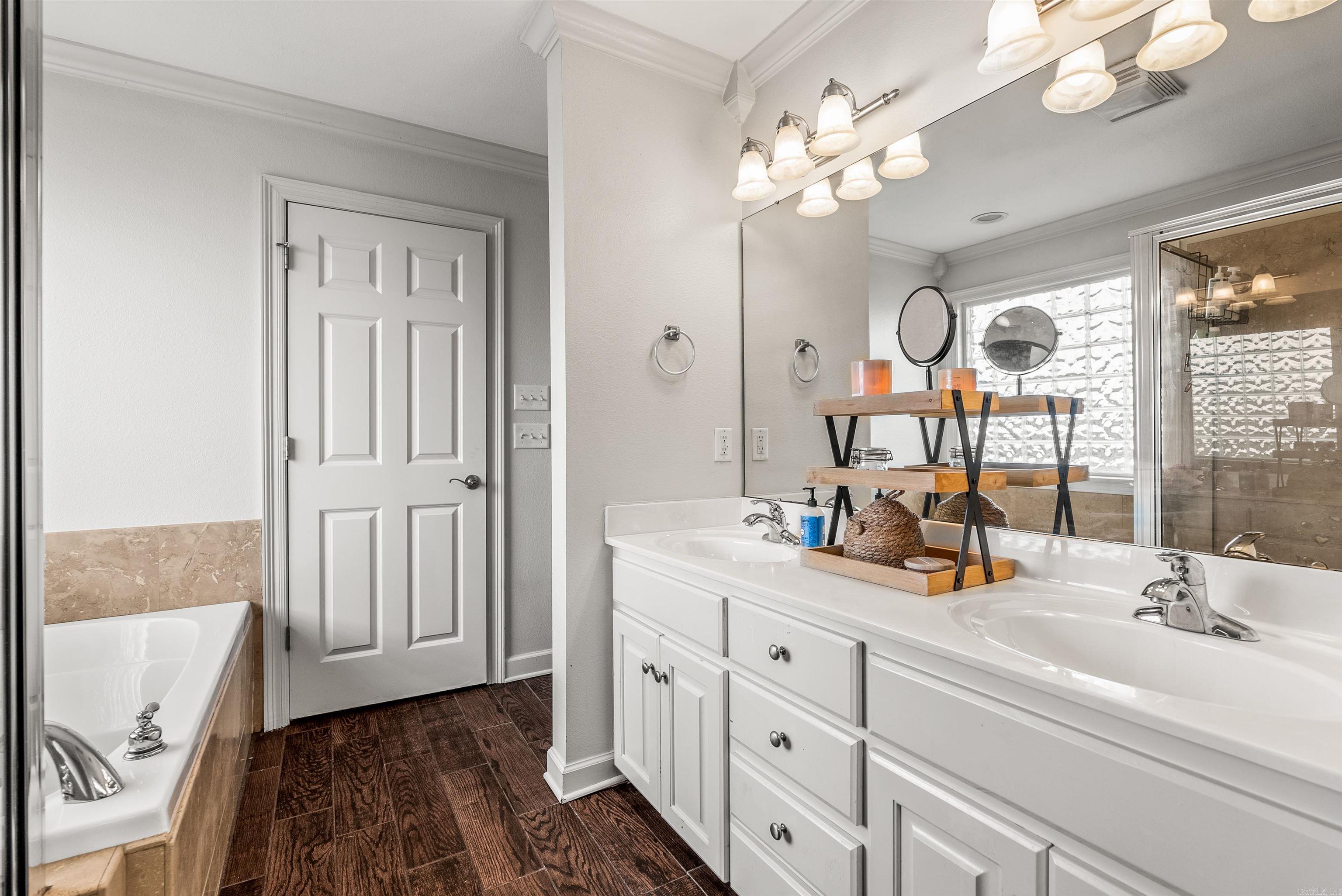 SPRING VALLEY - Residential