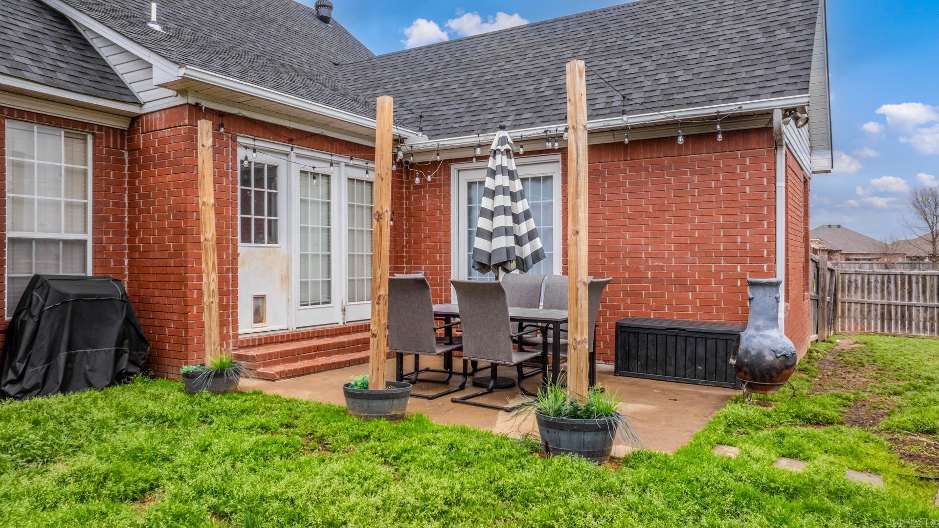 SPRING VALLEY - Residential