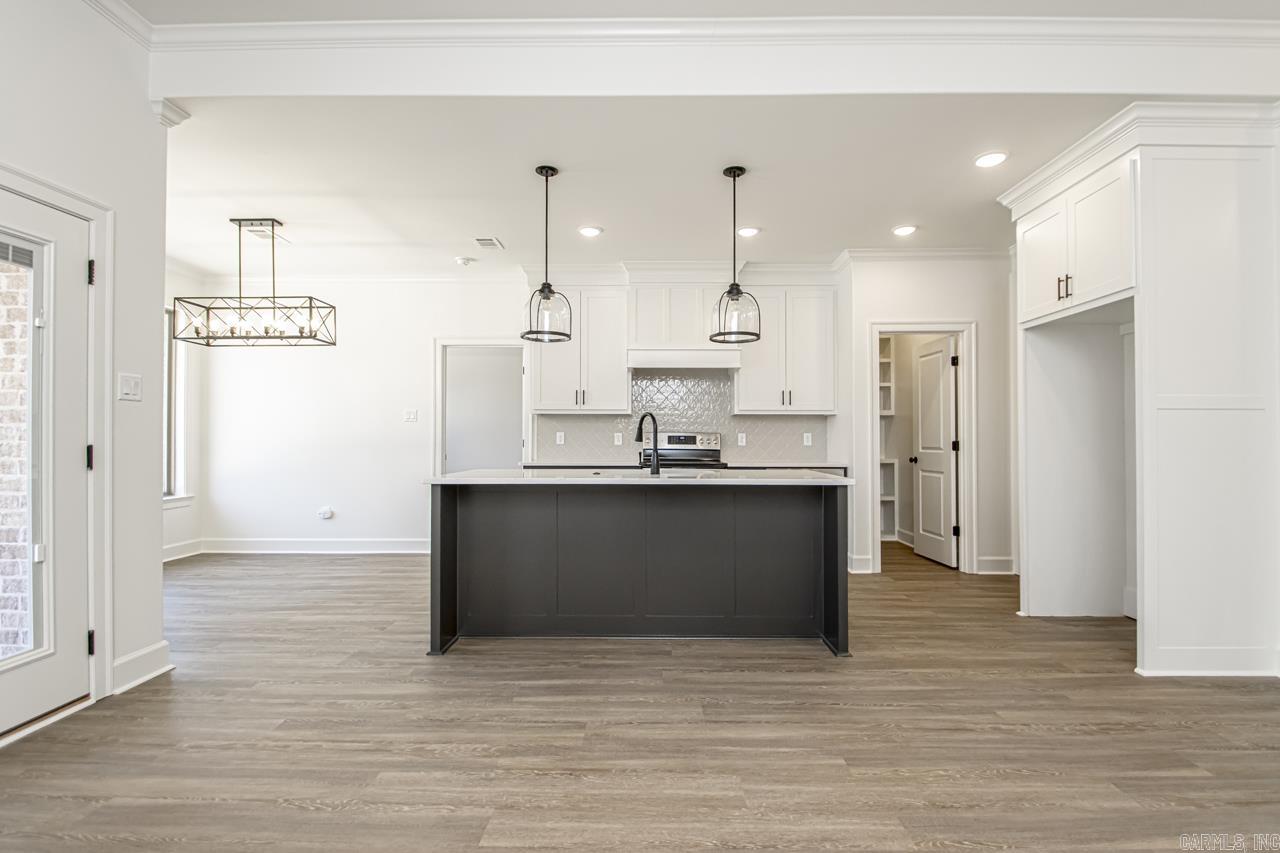 CYPRESS VALLEY - Residential