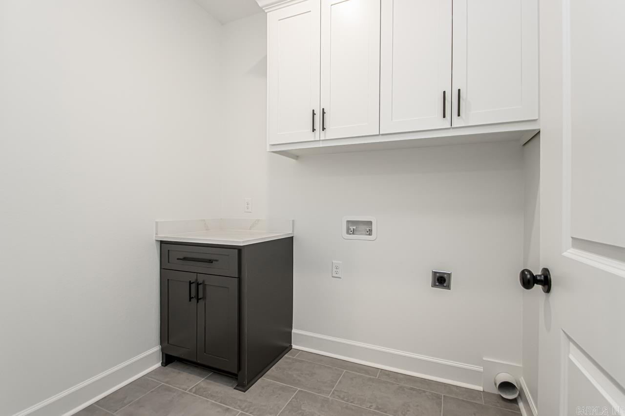 CYPRESS VALLEY - Residential