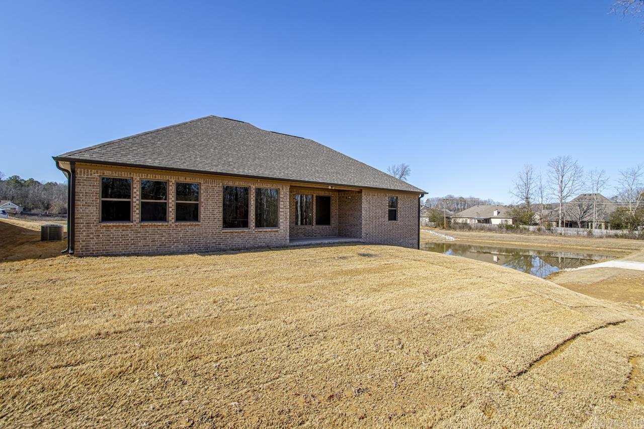 CYPRESS VALLEY - Residential