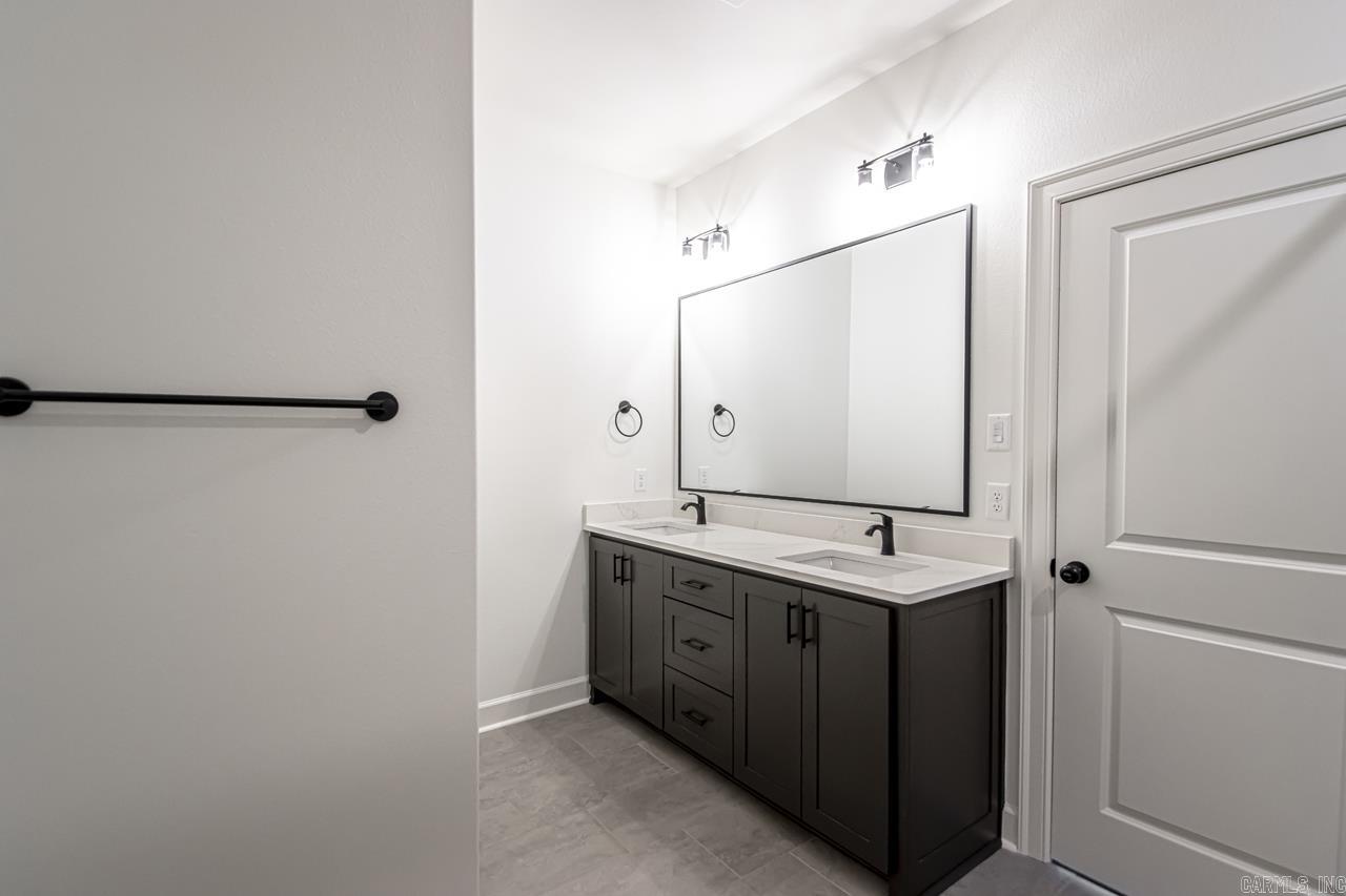 CYPRESS VALLEY - Residential