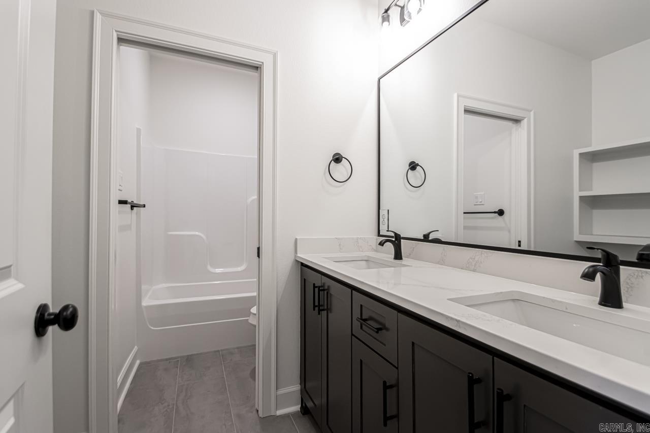 CYPRESS VALLEY - Residential