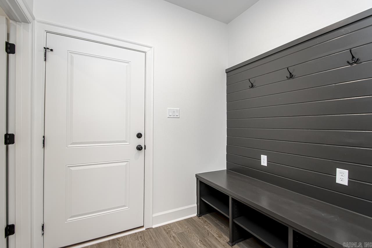 CYPRESS VALLEY - Residential