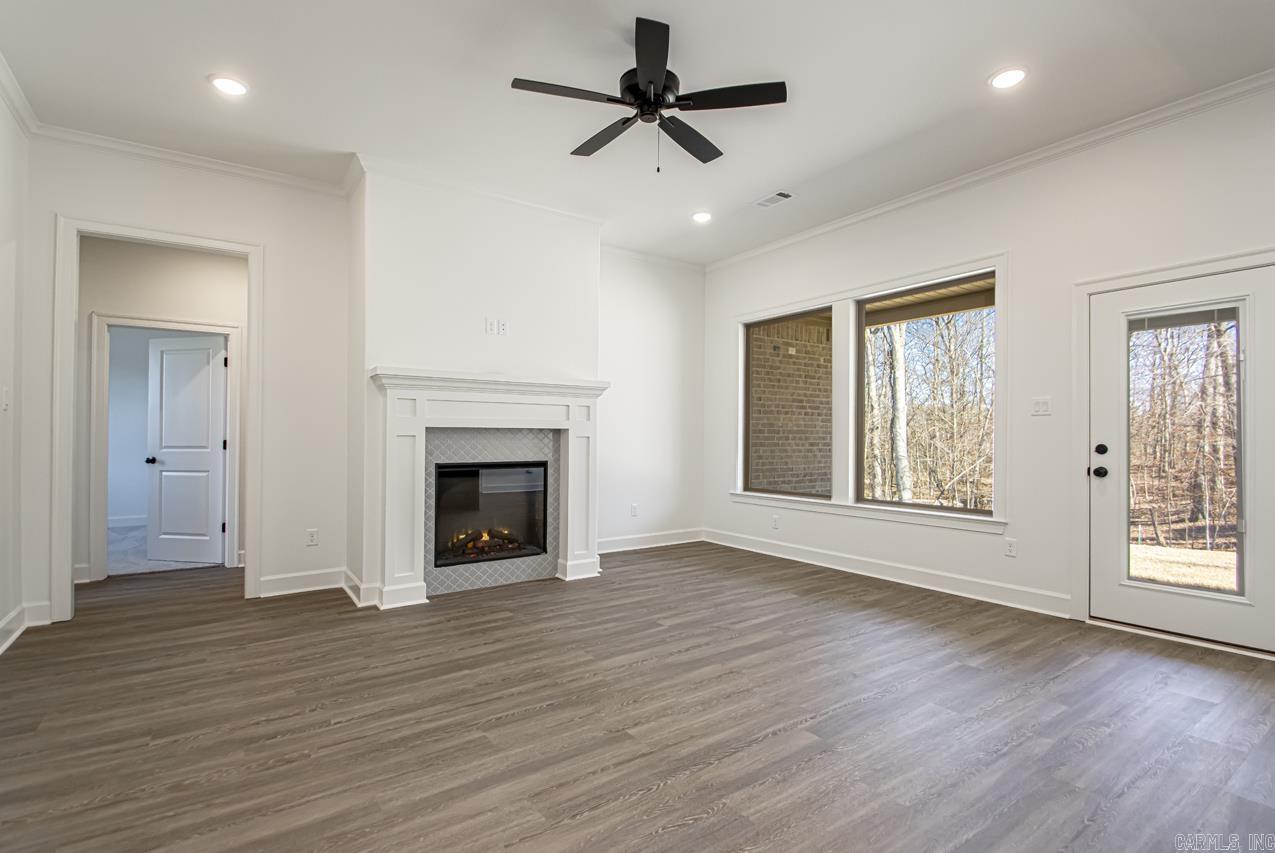 CYPRESS VALLEY - Residential