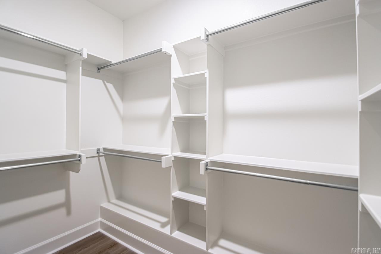 CYPRESS VALLEY - Residential